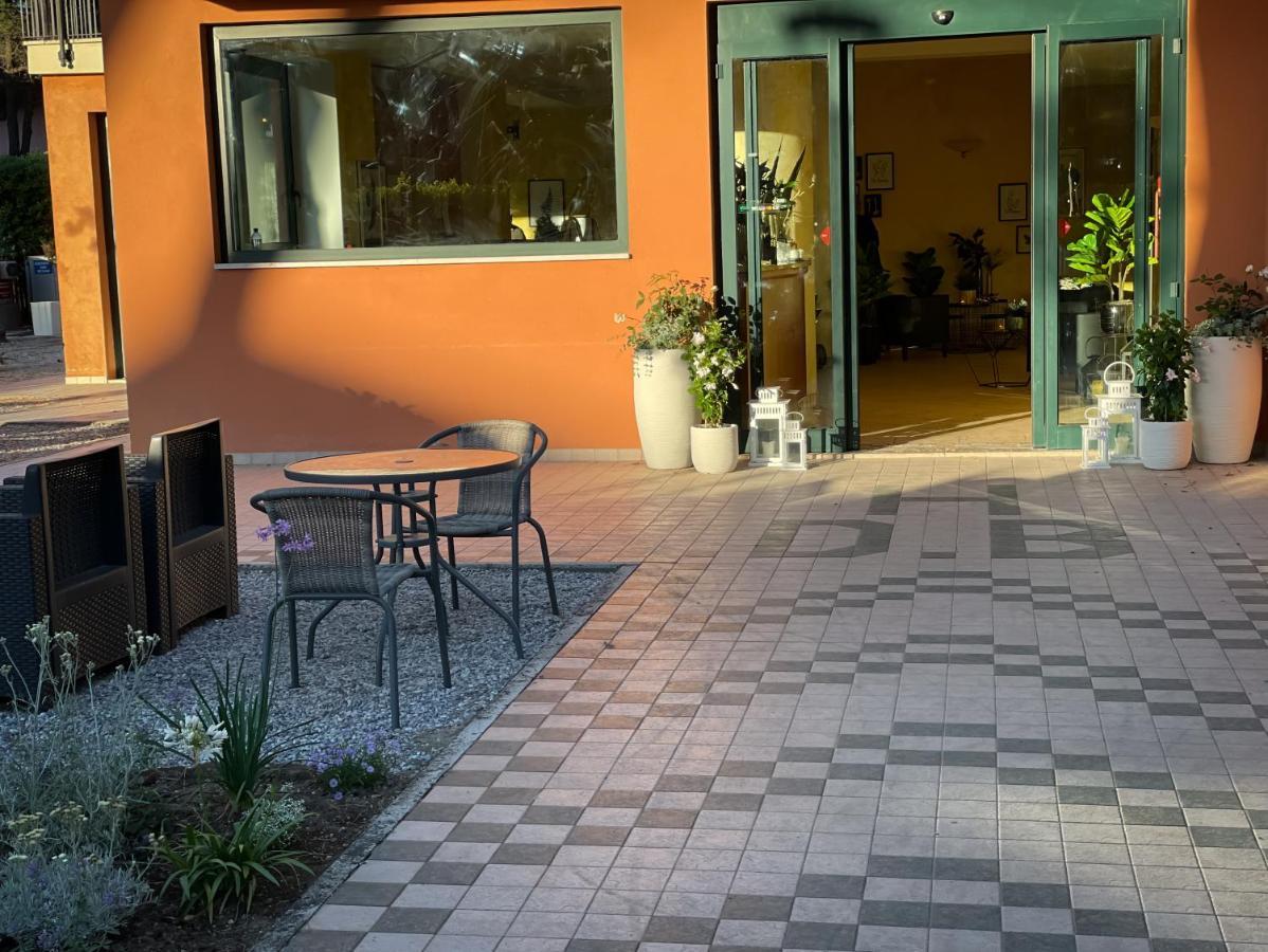 Hotel B&B Des Bains Milano Marittima Luaran gambar