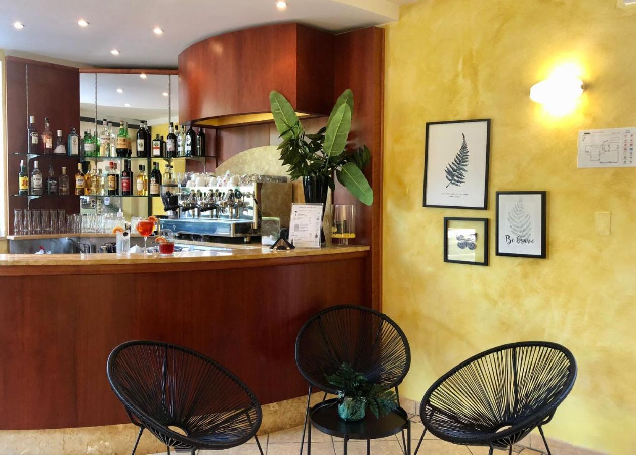 Hotel B&B Des Bains Milano Marittima Luaran gambar
